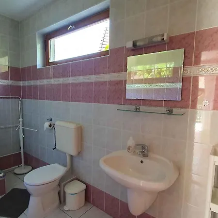 Appartamento Two-bedroom Near