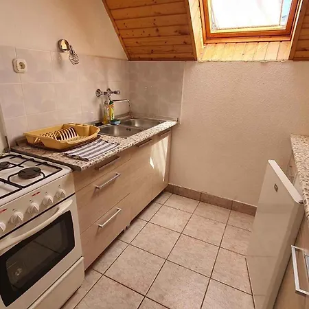 Appartement Two-bedroom Near *